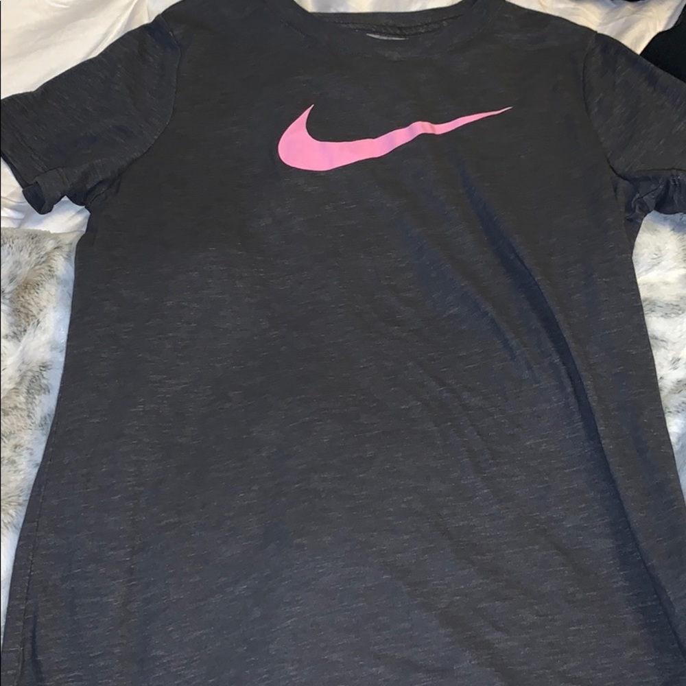 NEW NIKE SHIRT